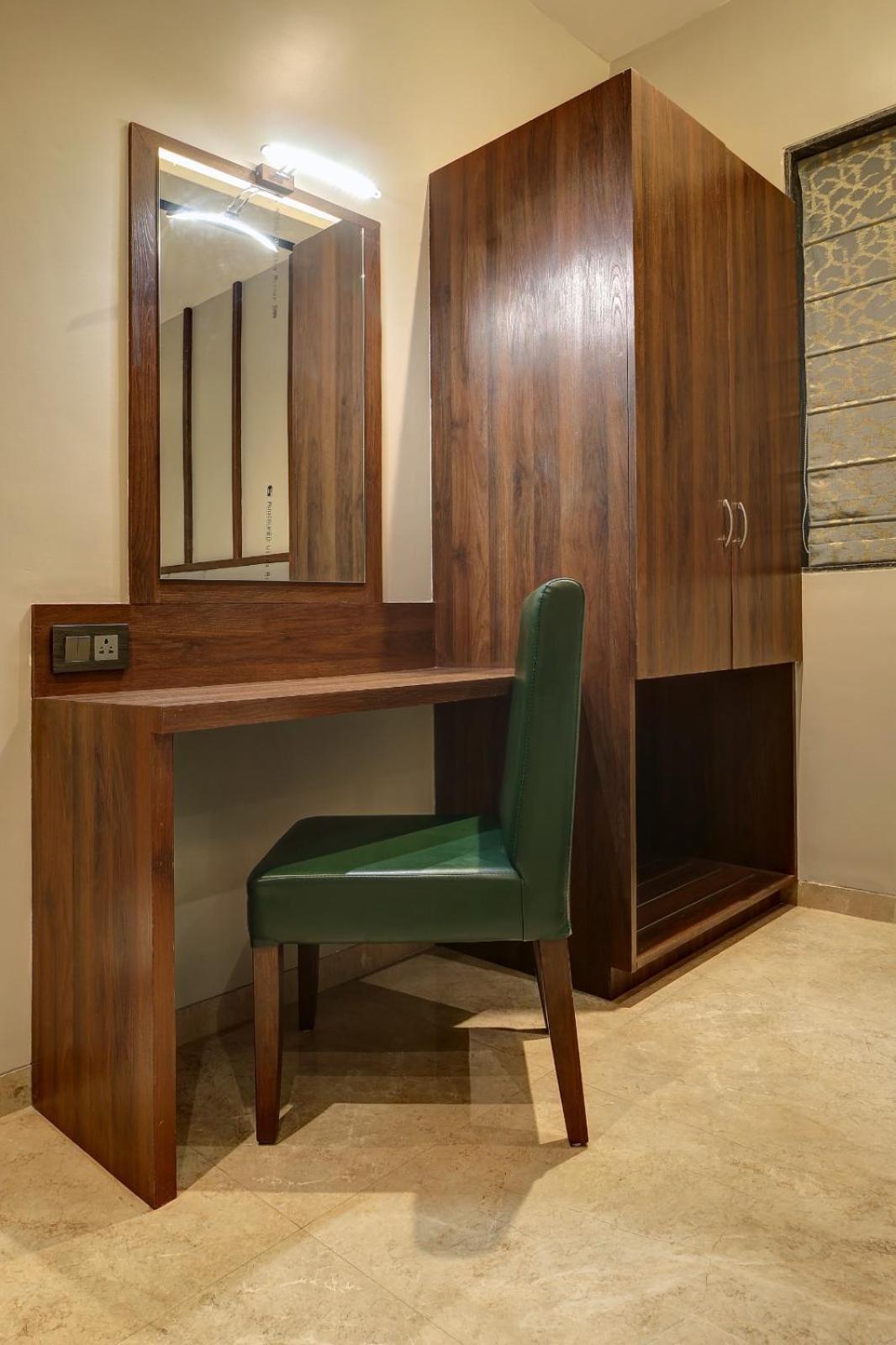 Magnus Fortune House Business Hotel , Magarpatta Mundhva 외부 사진