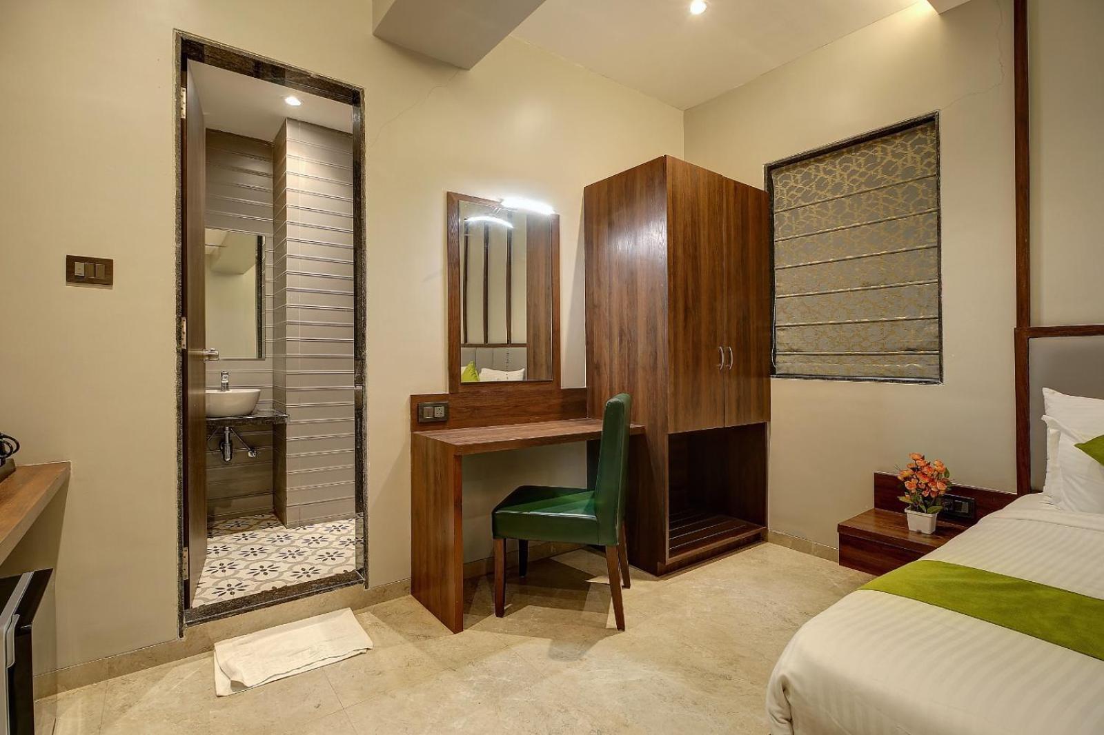 Magnus Fortune House Business Hotel , Magarpatta Mundhva 외부 사진