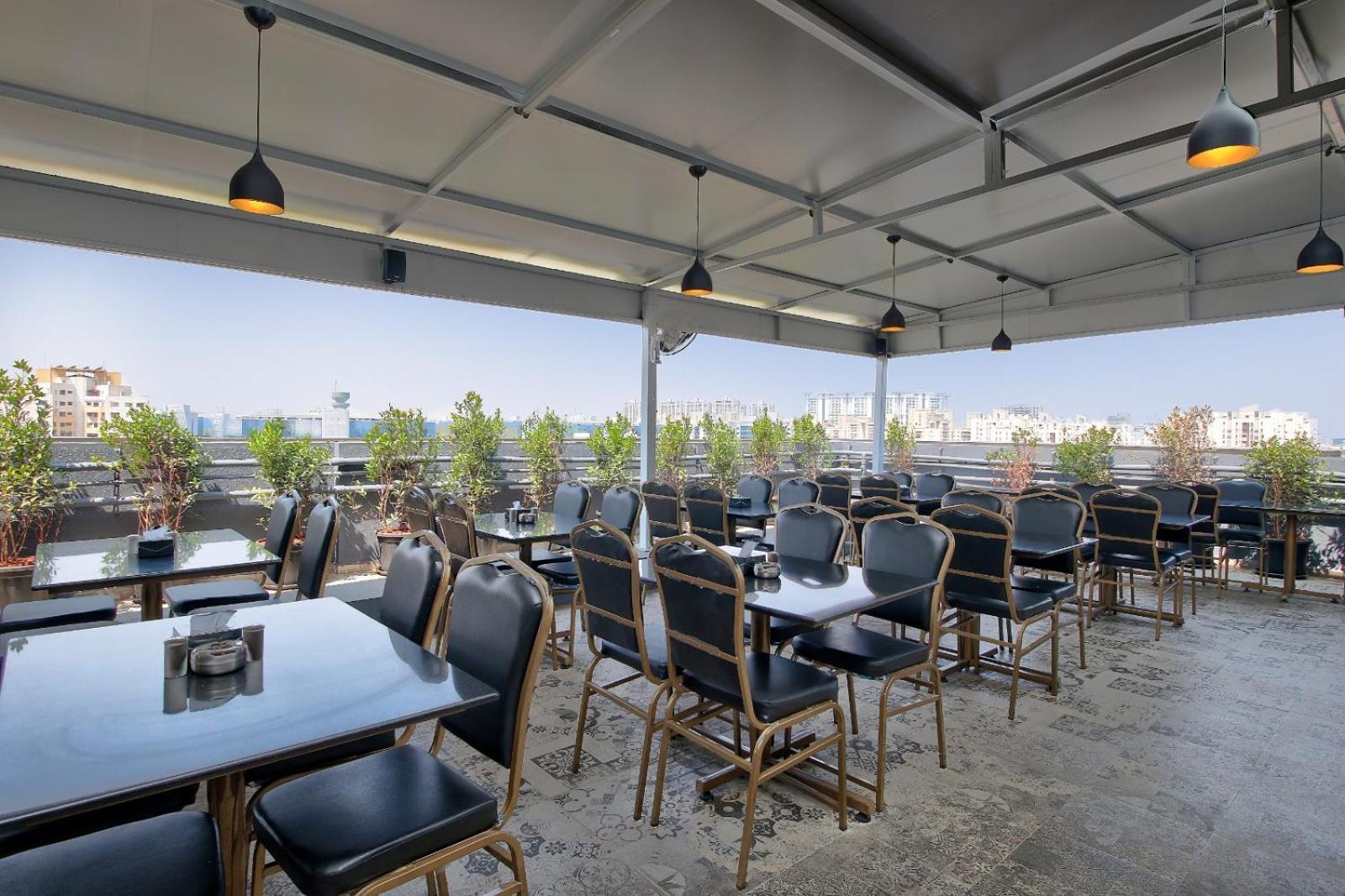 Magnus Fortune House Business Hotel , Magarpatta Mundhva 외부 사진