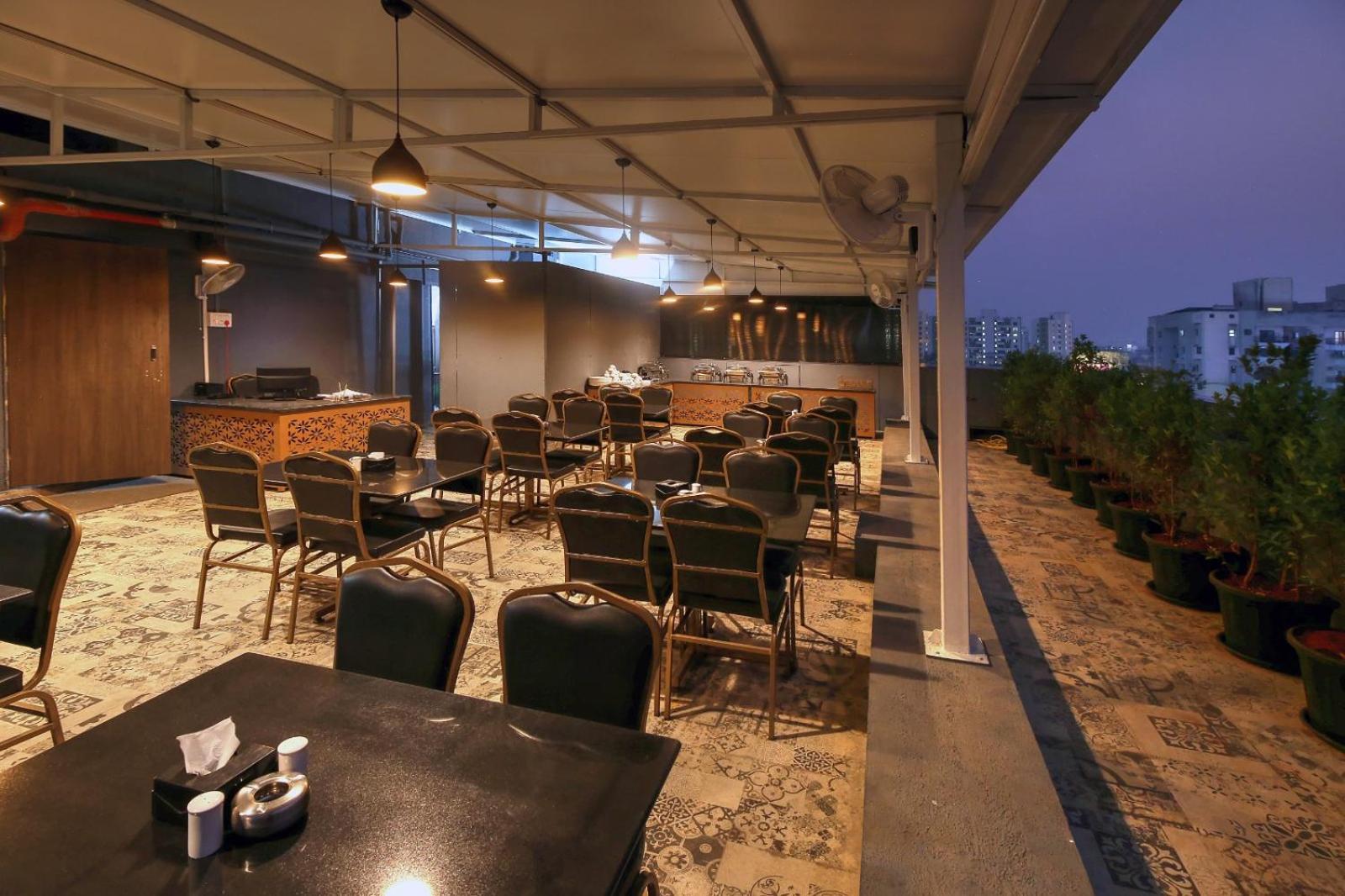 Magnus Fortune House Business Hotel , Magarpatta Mundhva 외부 사진
