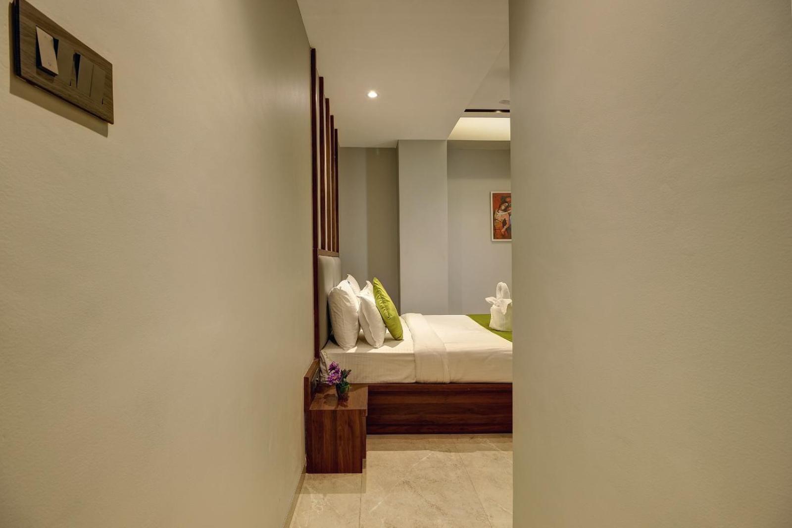 Magnus Fortune House Business Hotel , Magarpatta Mundhva 외부 사진
