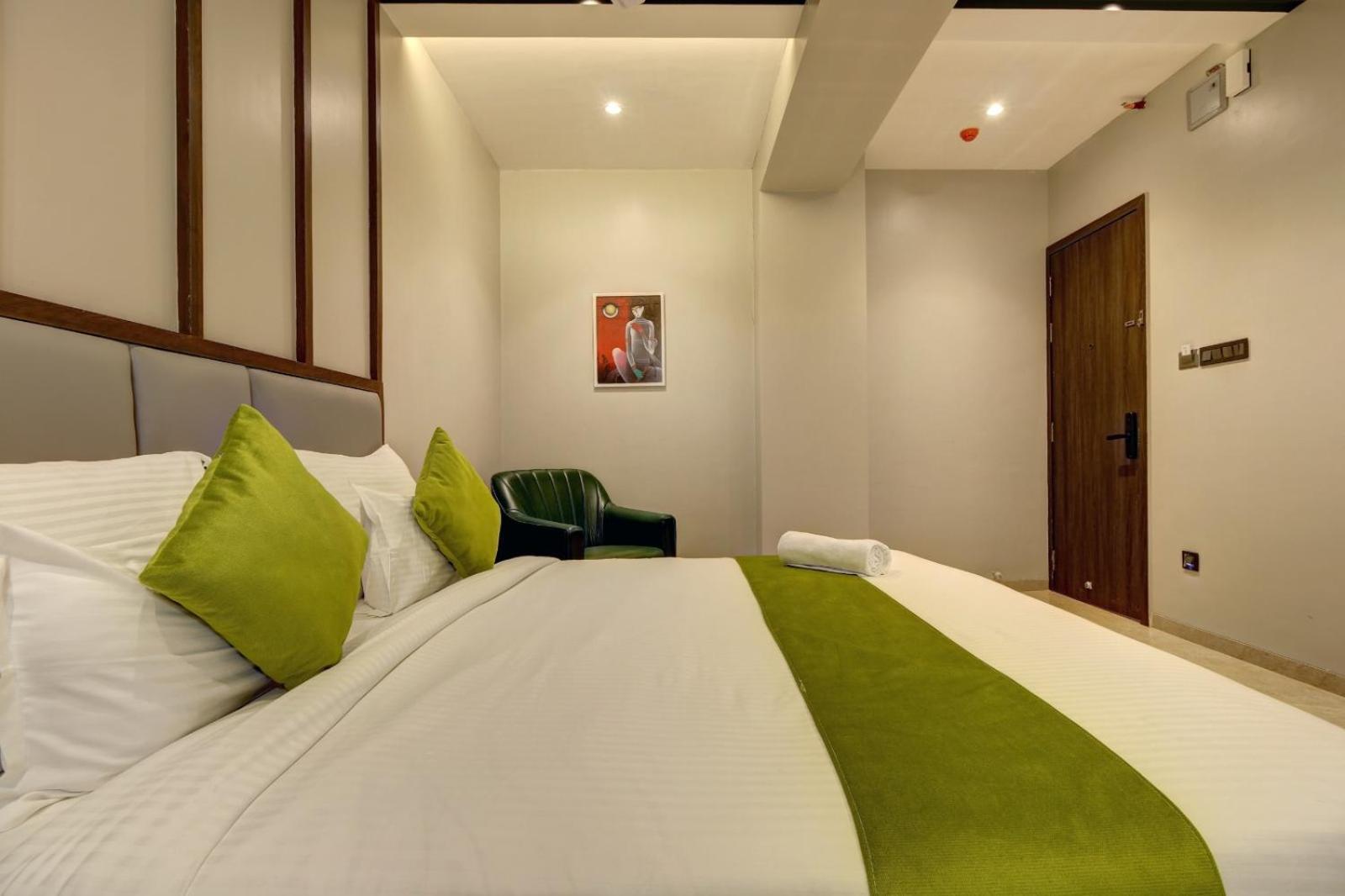 Magnus Fortune House Business Hotel , Magarpatta Mundhva 외부 사진